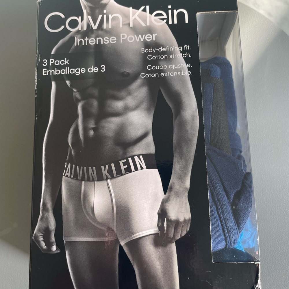 NIB 3-pack Calvin Klein stretch trunks